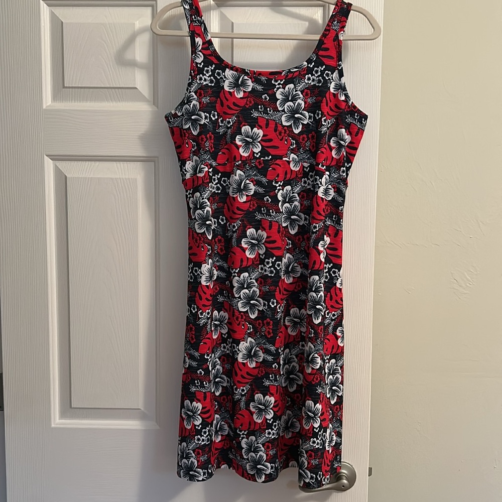 Columbia Freezer Red, White & Navy Blue Floral Dress